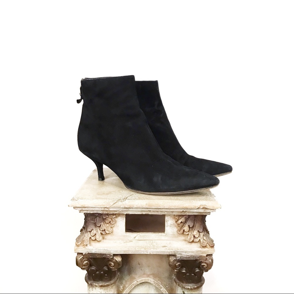 Via Spiga Black Suede Kitten Heel Booties Size 10